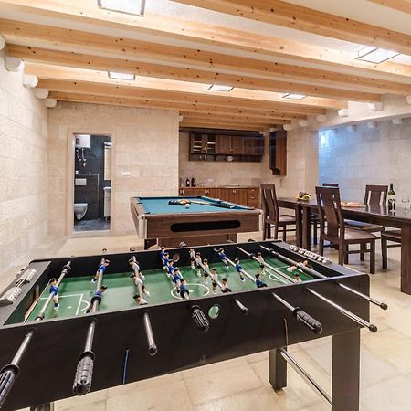 מילנה Luxury Stone Villa Nevija 2022 Private Villa מראה חיצוני תמונה