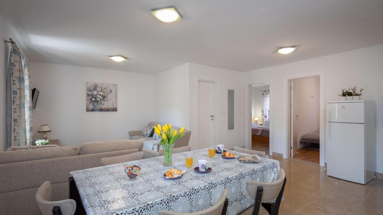 מילנה Luxury Stone Villa Nevija 2022 Private Villa חדר תמונה