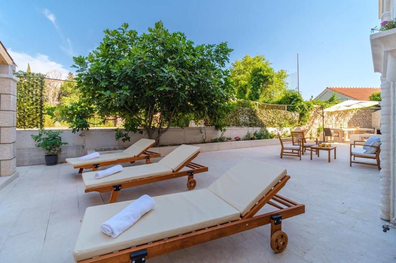 מילנה Luxury Stone Villa Nevija 2022 Private Villa מראה חיצוני תמונה