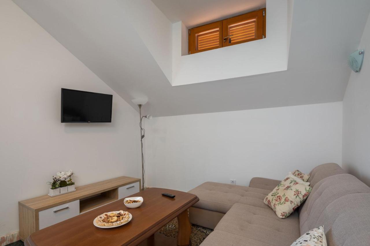מילנה Luxury Stone Villa Nevija 2022 Private Villa חדר תמונה