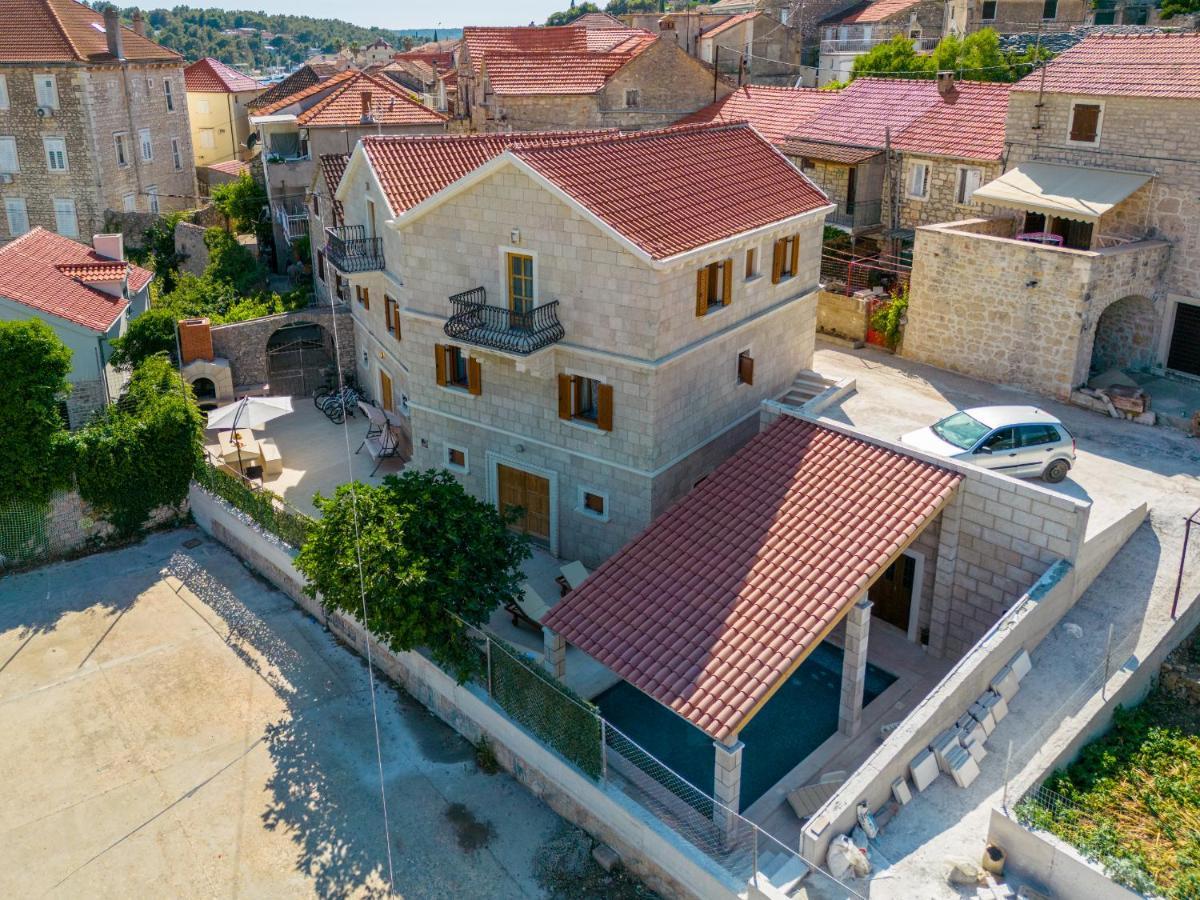 מילנה Luxury Stone Villa Nevija 2022 Private Villa מראה חיצוני תמונה