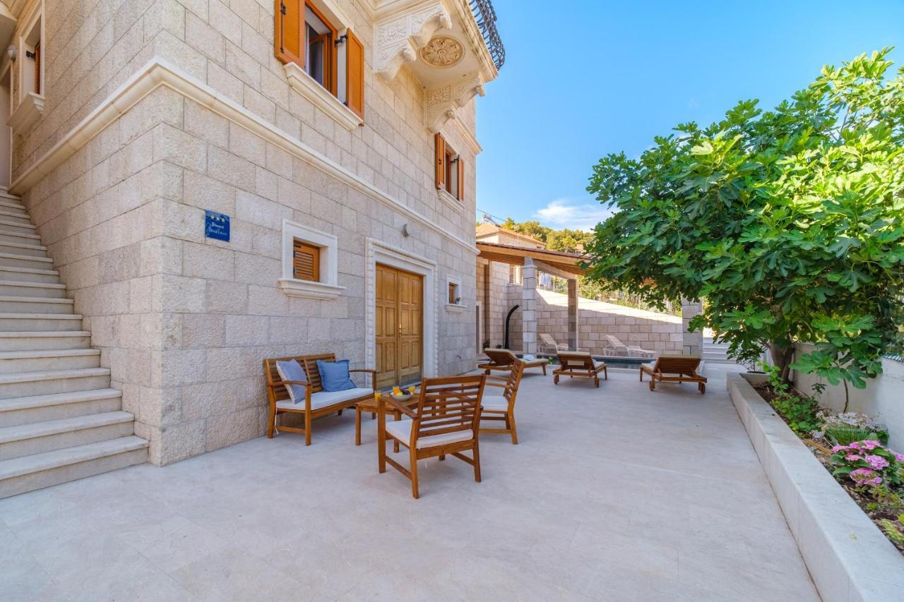 מילנה Luxury Stone Villa Nevija 2022 Private Villa מראה חיצוני תמונה