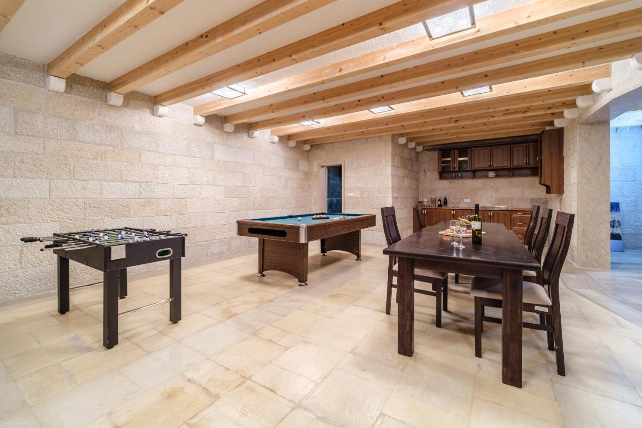 מילנה Luxury Stone Villa Nevija 2022 Private Villa מראה חיצוני תמונה